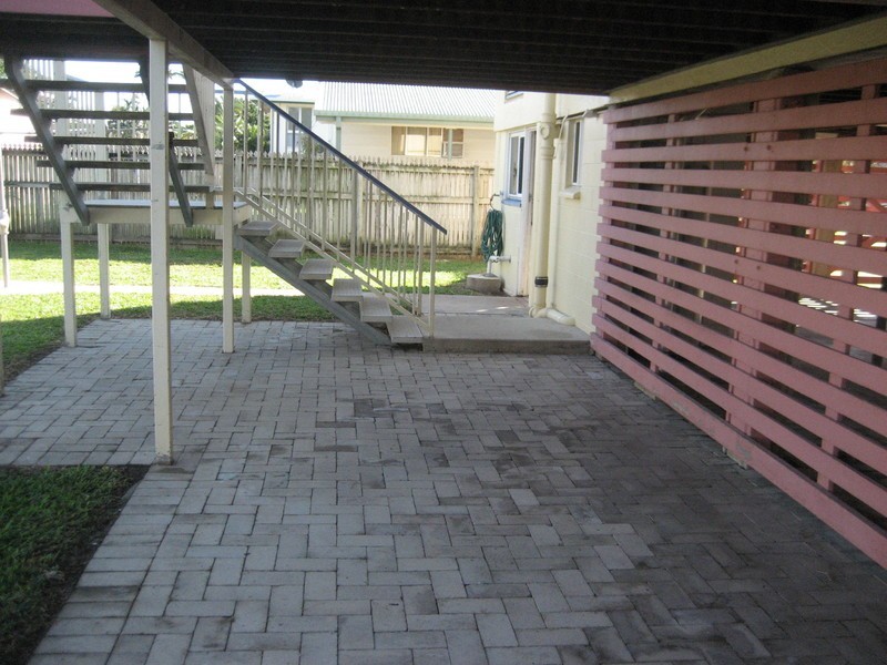 17 Barcroft Street, Aitkenvale QLD 4814