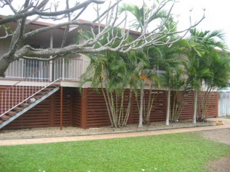 9 Leopold, Aitkenvale QLD 4814