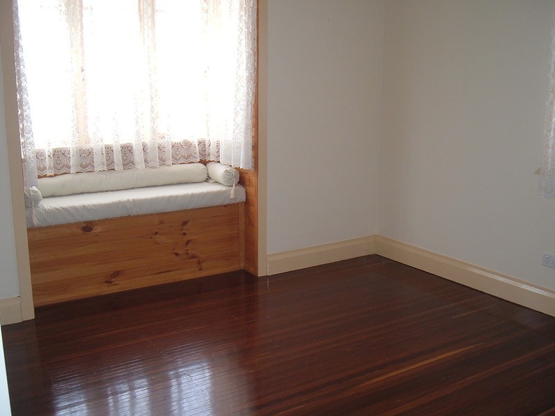 28 Percy Street, West End QLD 4810