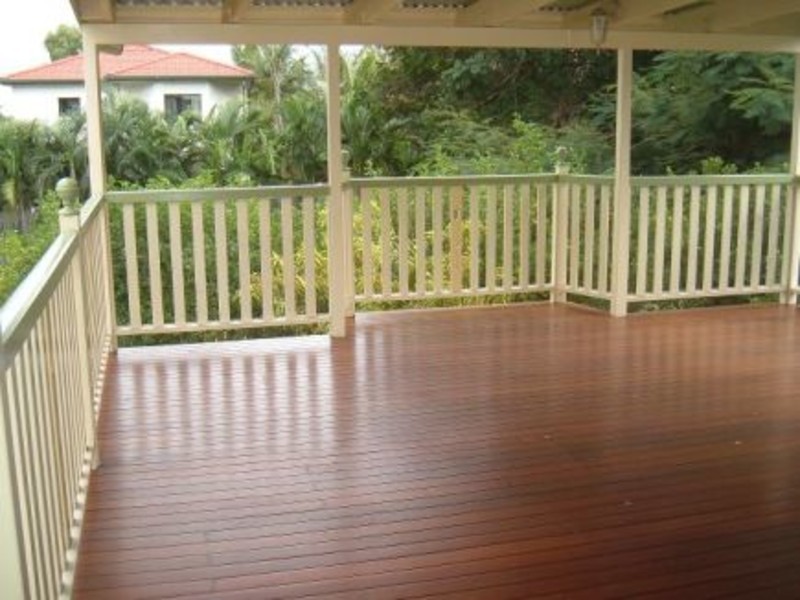 28 Percy Street, West End QLD 4810