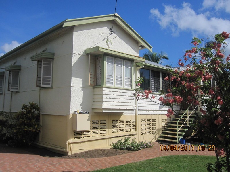 28 Percy Street, West End QLD 4810