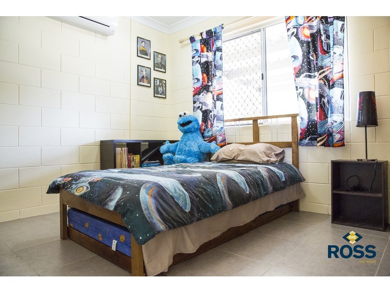 25 Amber Avenue, Rasmussen QLD 4815