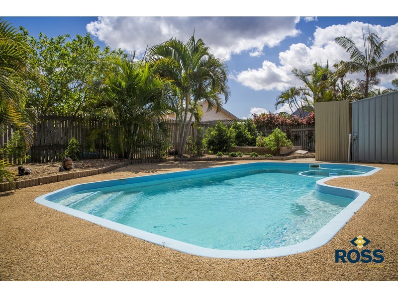 25 Amber Avenue, Rasmussen QLD 4815