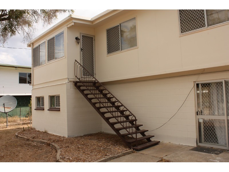 42 Kulgun Crescent, Kelso QLD 4815