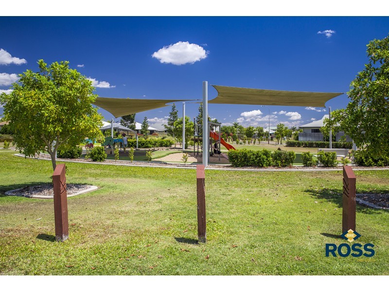 10 Johnlan Avenue, Bohle Plains QLD 4817