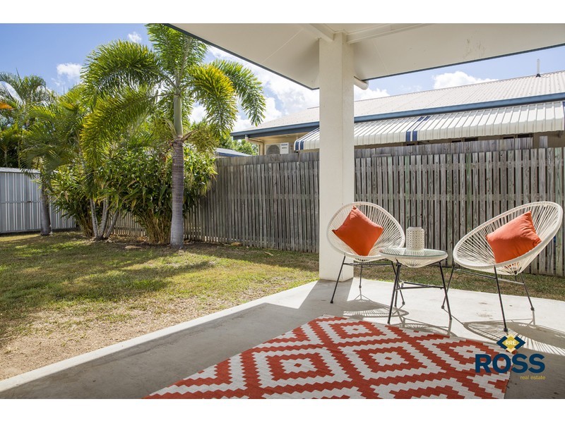 12 Young Circuit, Kirwan QLD 4817
