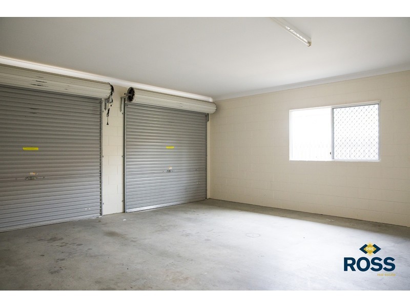 12 Young Circuit, Kirwan QLD 4817