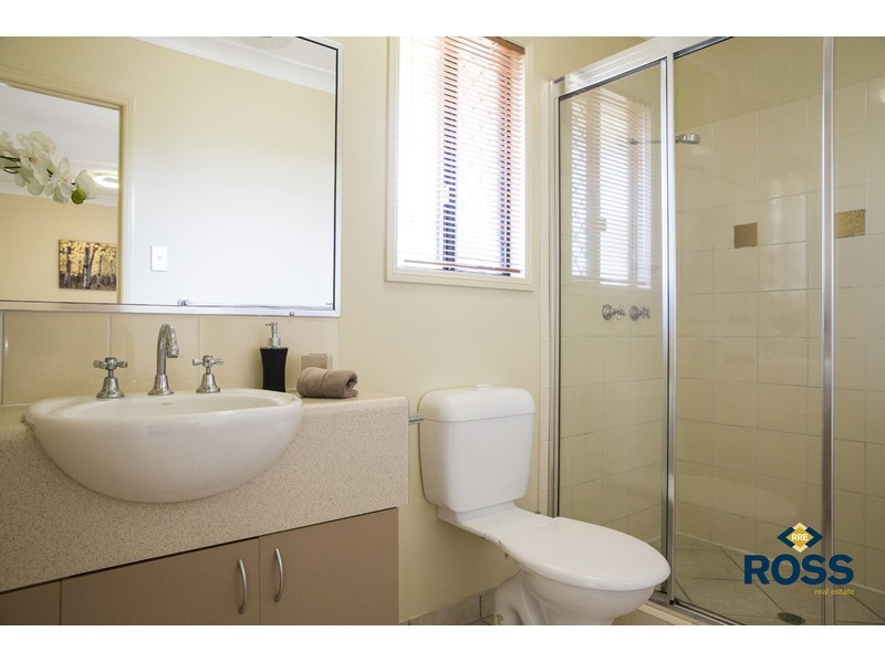 8 Nugent Court, Kirwan QLD 4817