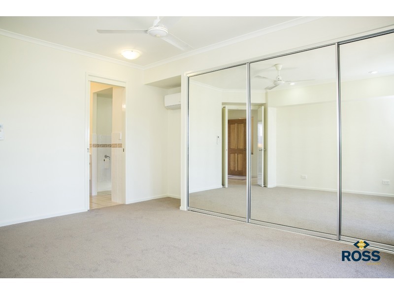 2 Blue Lake Court, Kirwan QLD 4817