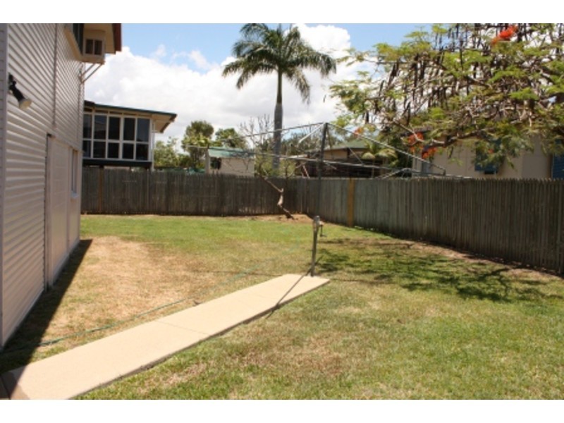 25 Pixley Crescent, Heatley QLD 4814