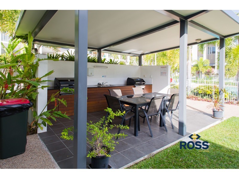 4/28 Landsborough Street, North Ward QLD 4810