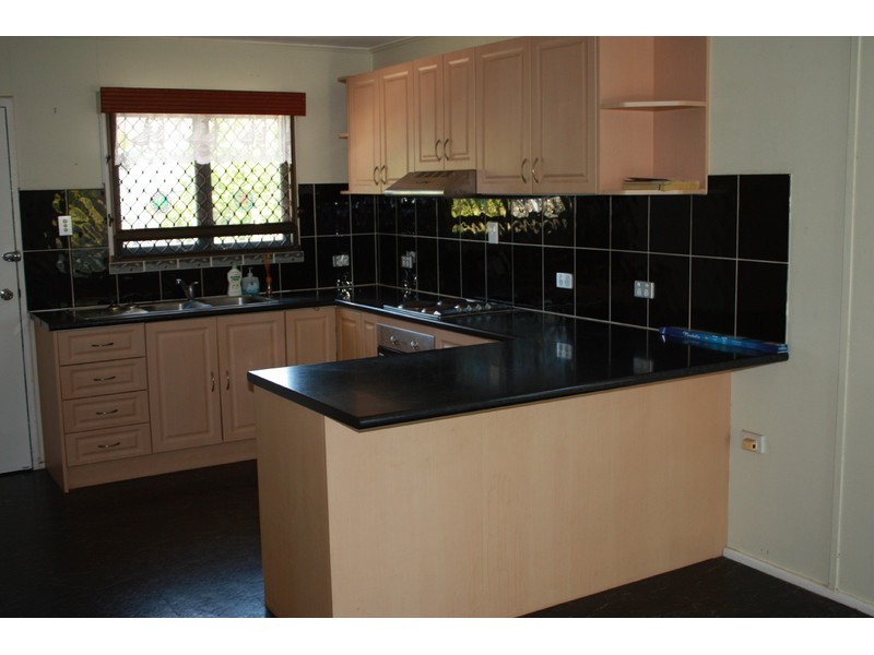 12 Nobel Street, Wulguru QLD 4811