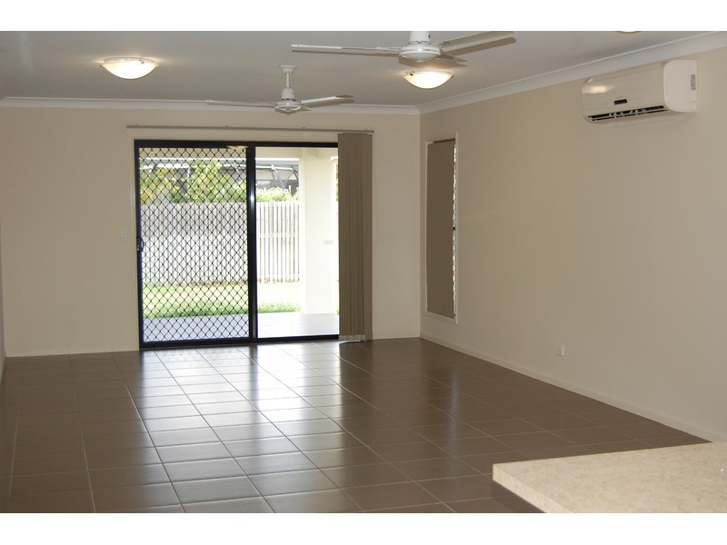 31 Batiki Circuit, Burdell QLD 4818