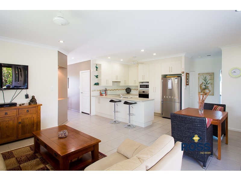 7 Lanai Avenue, Burdell QLD 4818