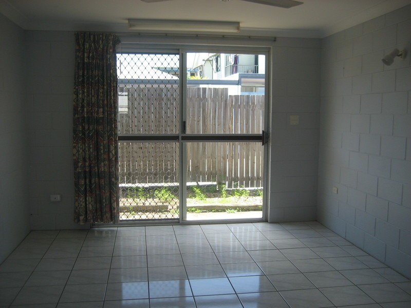 3/15 Rose Street, North Ward QLD 4810