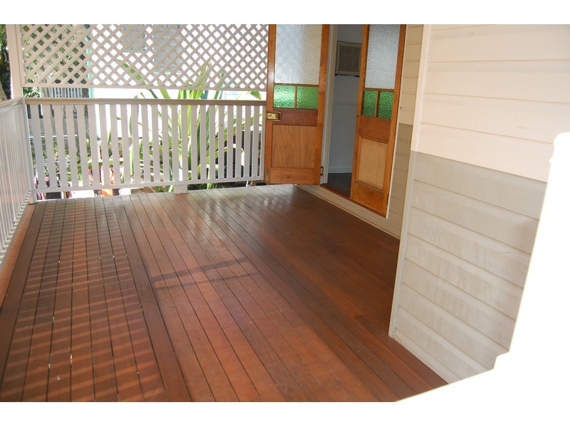 24 Ninth Avenue, Railway Estate QLD 4810