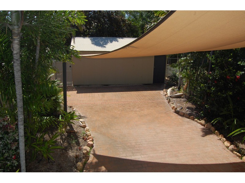 24 Ninth Avenue, Railway Estate QLD 4810