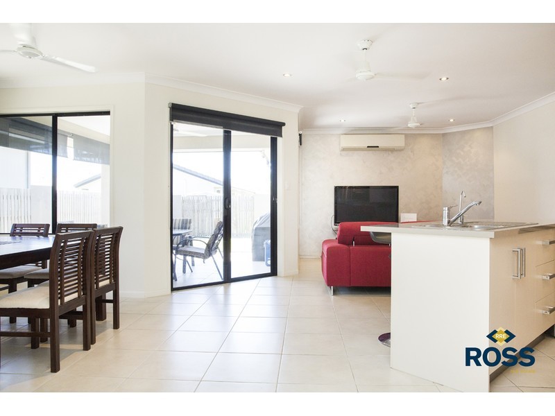 11 Dundabella Drive, Deeragun QLD 4818