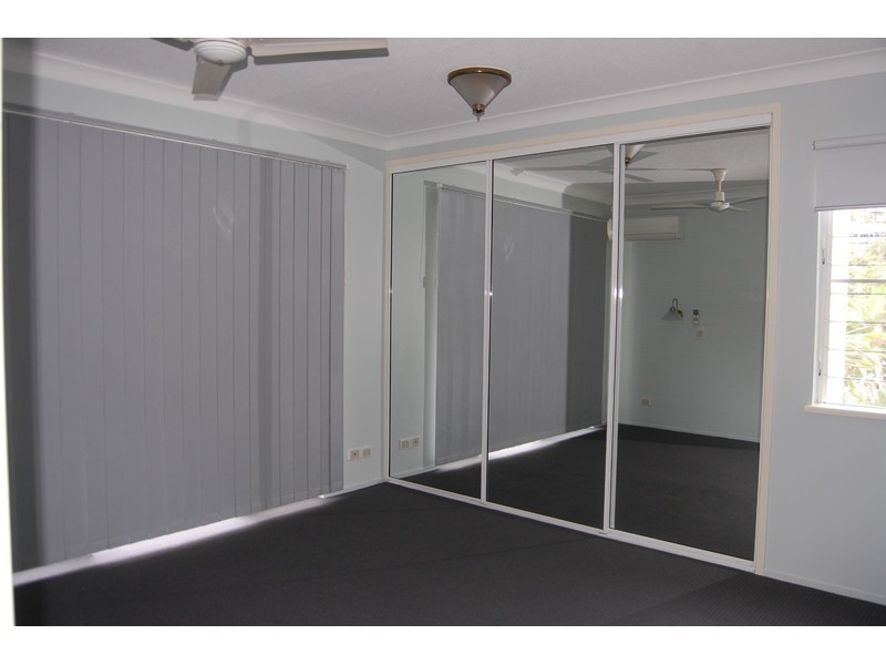 3/377 Stanley Street West, North Ward QLD 4810