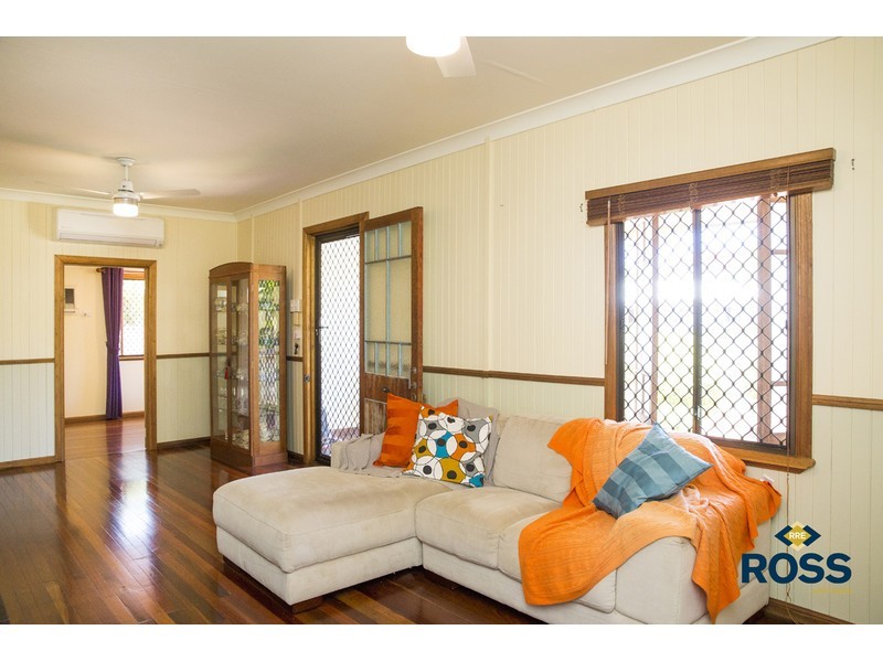 77 Gerard Street, Currajong QLD 4812