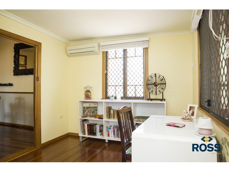 77 Gerard Street, Currajong QLD 4812