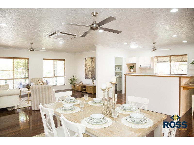 3 Saddle Court, Mount Louisa QLD 4814