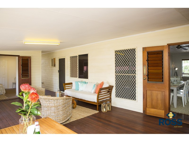 3 Saddle Court, Mount Louisa QLD 4814