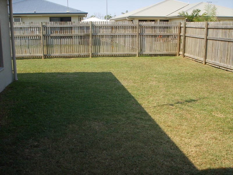 27 Dundabella Drive, Deeragun QLD 4818