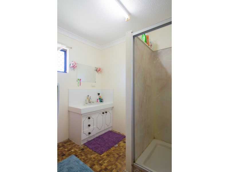 2/16 Cowley Street, West End QLD 4810