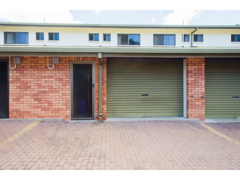 2/16 Cowley Street, West End QLD 4810