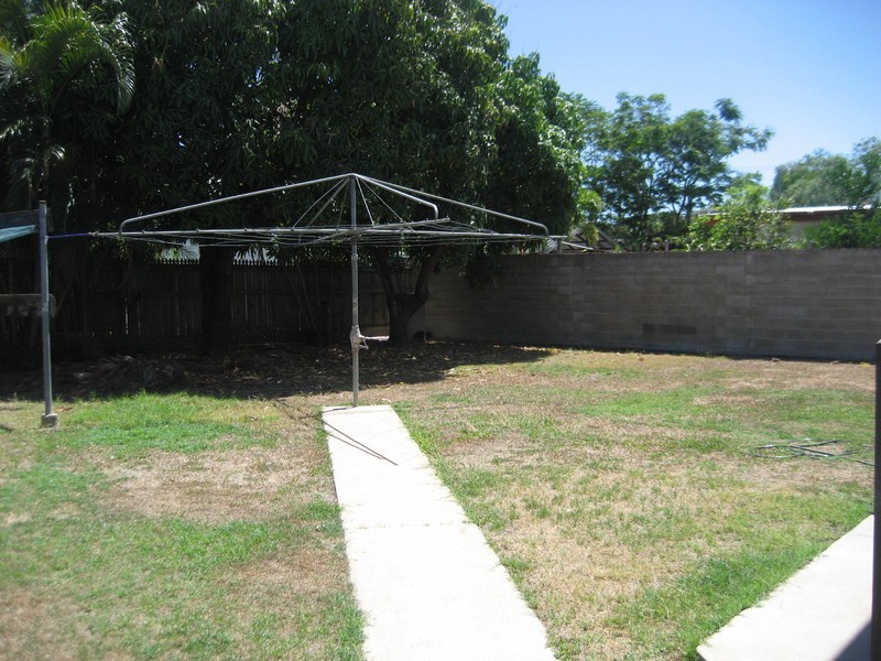 5 Raynor Street, Cranbrook QLD 4814