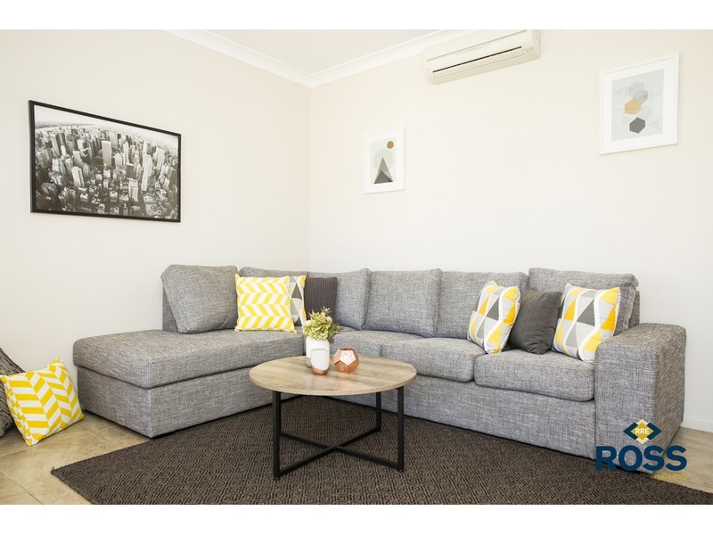 11 Tennessee Way, Kelso QLD 4815