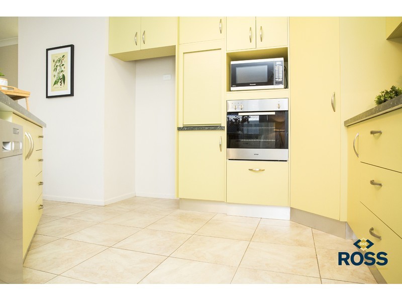 11 Tennessee Way, Kelso QLD 4815