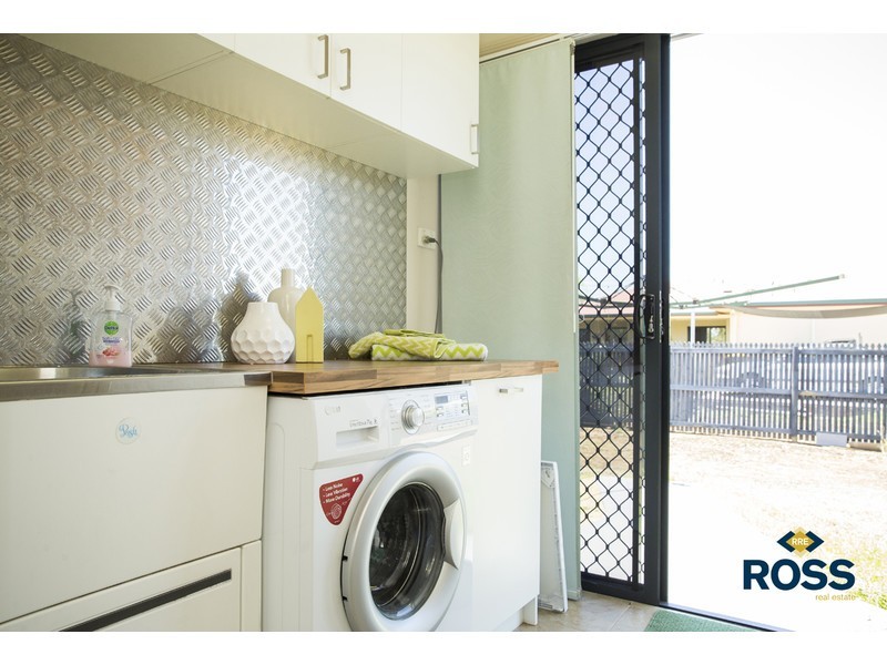 11 Tennessee Way, Kelso QLD 4815