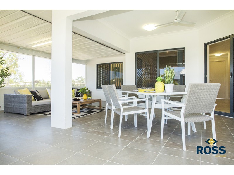 11 Tennessee Way, Kelso QLD 4815