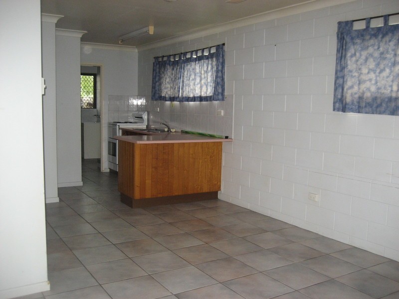 1/4 Pope Street, Aitkenvale QLD 4814