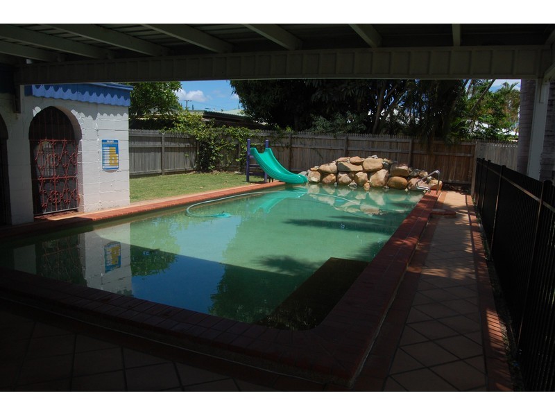 77 Charles Street, Gulliver QLD 4812