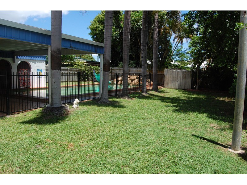 77 Charles Street, Gulliver QLD 4812