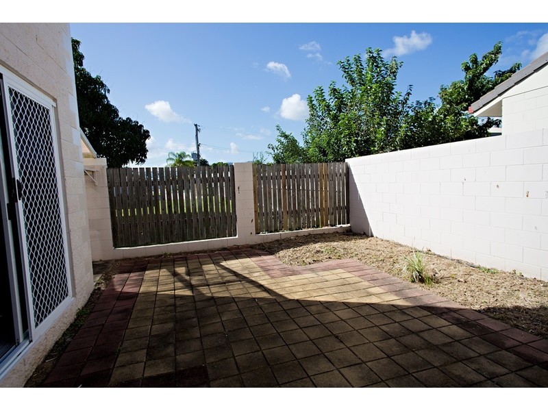 6/57 Lowth Street, Rosslea QLD 4812