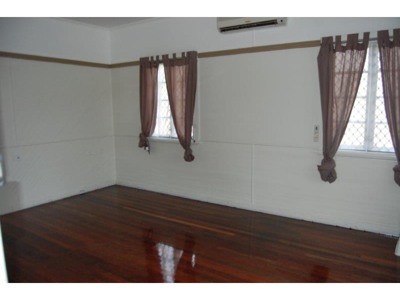 57 Corcoran Street, Currajong QLD 4812