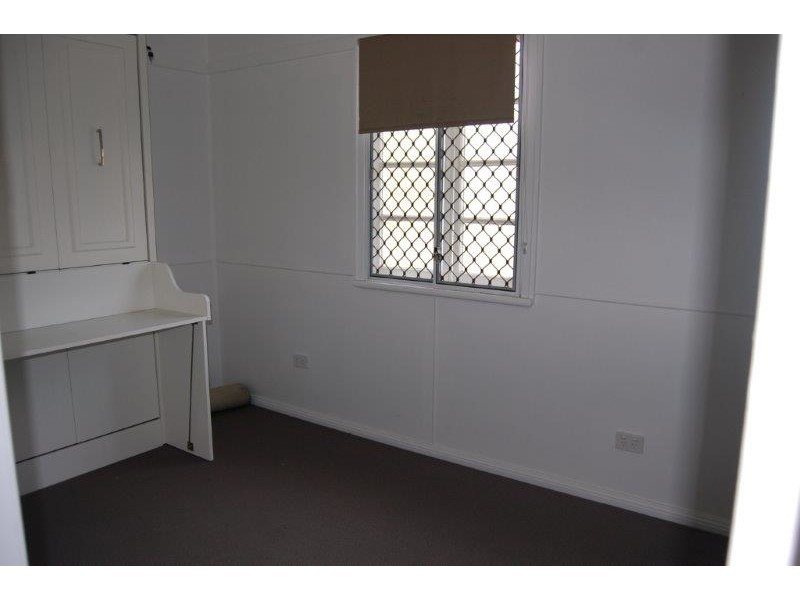 57 Corcoran Street, Currajong QLD 4812