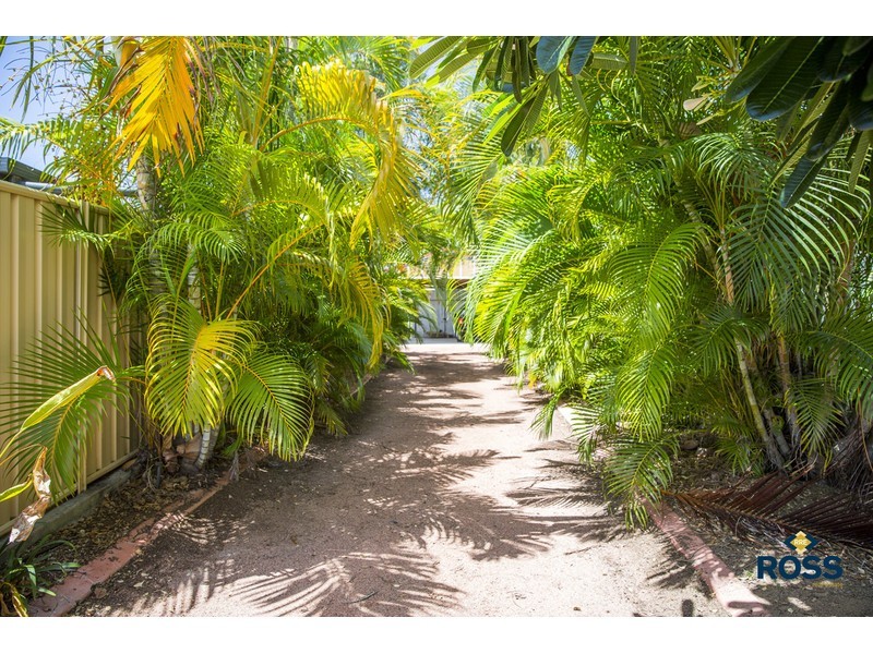 15 Harold Street, West End QLD 4810