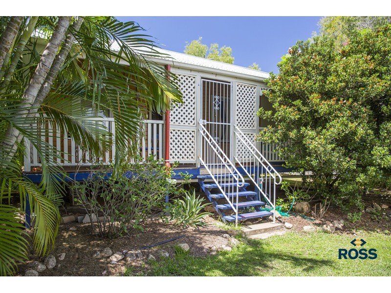 15 Harold Street, West End QLD 4810