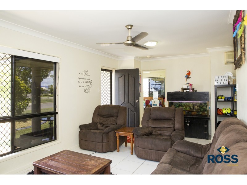14 Armistice Street, Burdell QLD 4818