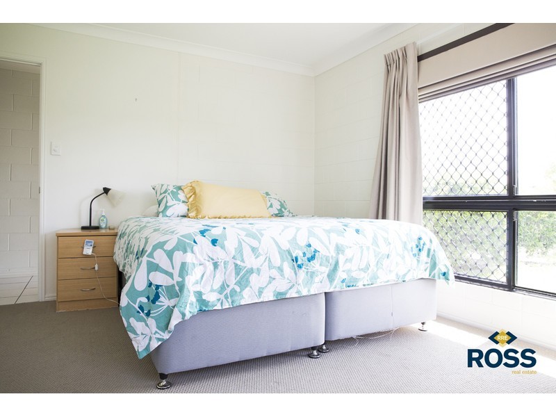 11 Thornbill Close, Kelso QLD 4815