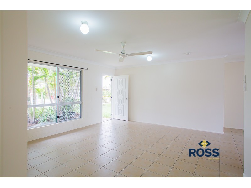4 Tartan Place, Rasmussen QLD 4815
