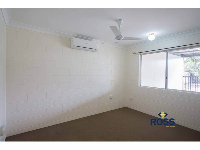 4 Tartan Place, Rasmussen QLD 4815