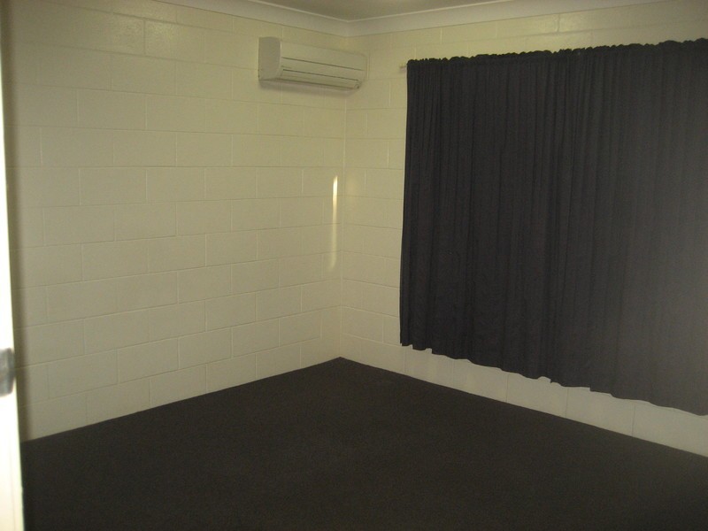 2/8 Birrabang Street, Kirwan QLD 4817