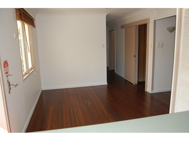 111 Nathan Street, Cranbrook QLD 4814