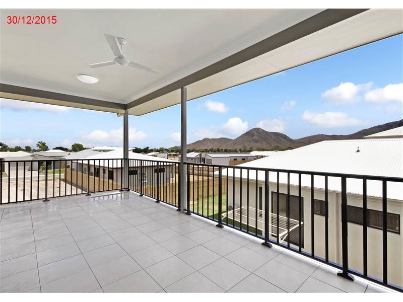 44 Bluewattle Boulevard, Rasmussen QLD 4815